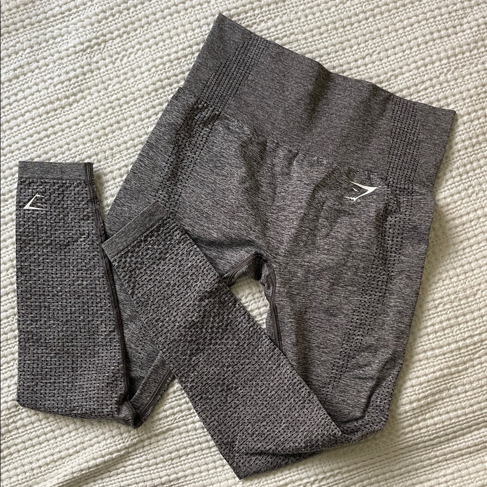 Gymshark women’s Charcoal Seamless Active Leggings